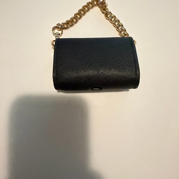 Tory Burch airpods case - Picture 4 of 4